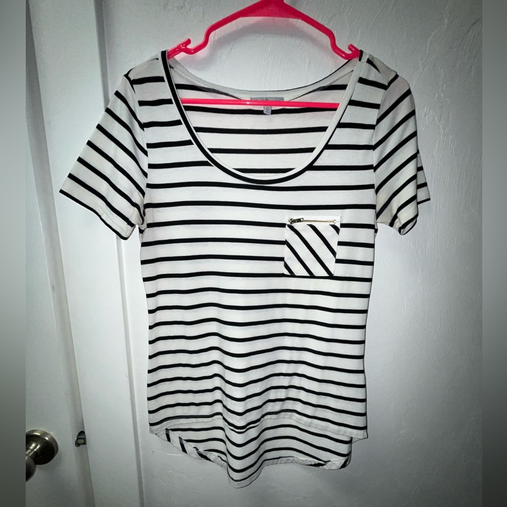 Short sleeve